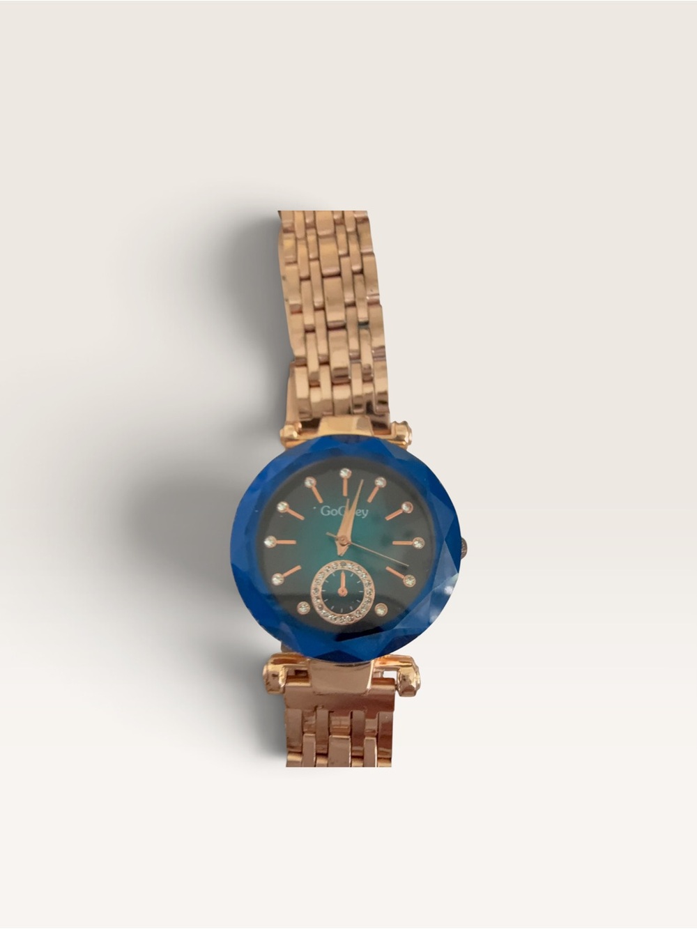 Sparkly 3D Crystal Quartz Watch - Picture 2 of 7